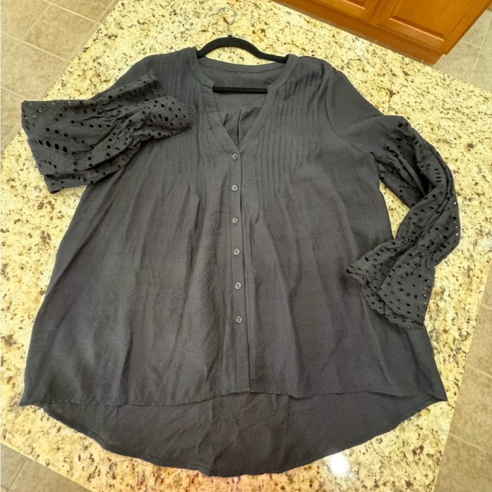 Elegant Black Women's Top with Eyelet Sleeves